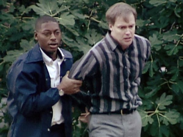 Os Arquivos do FBI - Assassino sem fronteiras