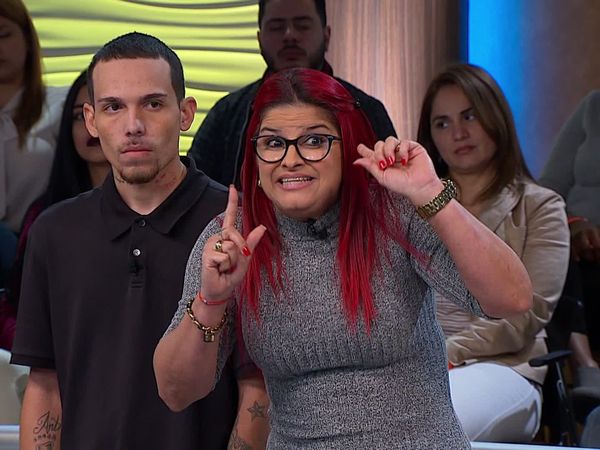 Caso Cerrado (LAS) - Uno por otro / Menores con novia