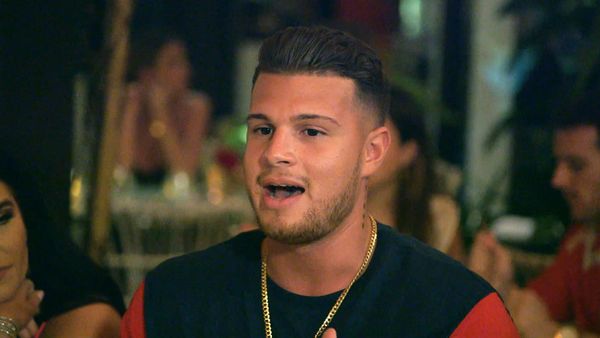 Double Shot at Love with DJ Pauly D and Vinny BR - A de “Amor”