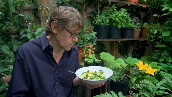 Nigel Slater's Simple Suppers - Making Things Go Further