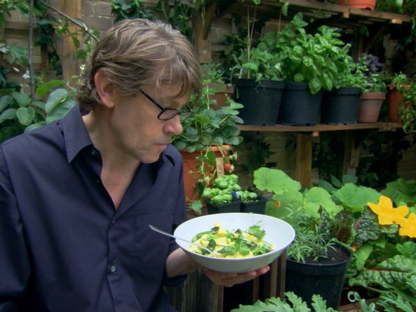 Nigel Slater's Simple Suppers - Making Things Go Further