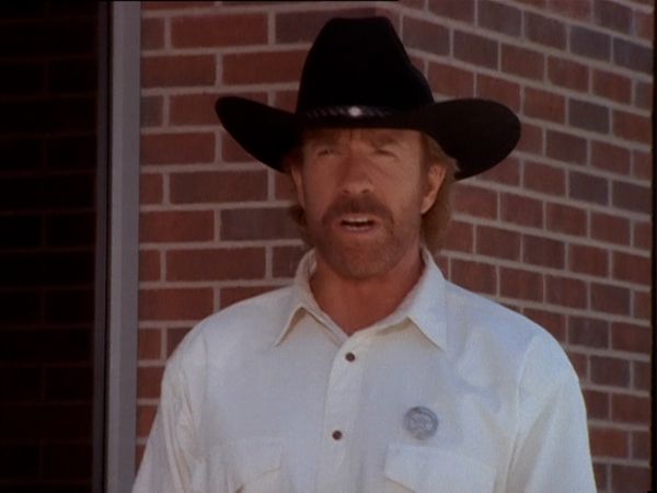 Walker Texas Ranger - Sonande
