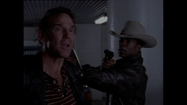Walker Texas Ranger - Cyklon