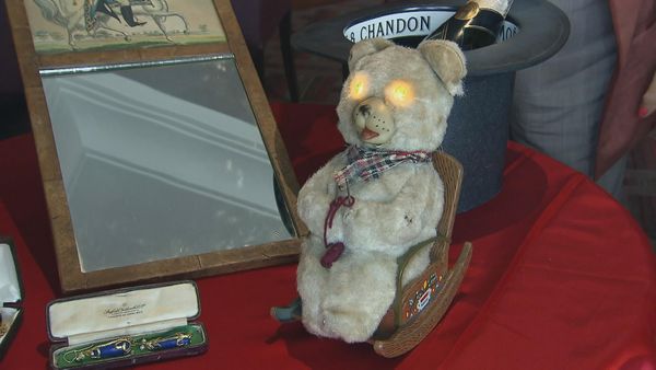 Antiques Road Trip - Anita Manning and James Lewis, Day 3