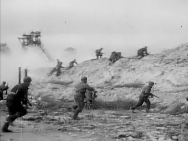 World War II Diaries - The Complete War Report - 1940 February