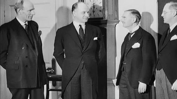 World War II Diaries - The Complete War Report - 1940 May