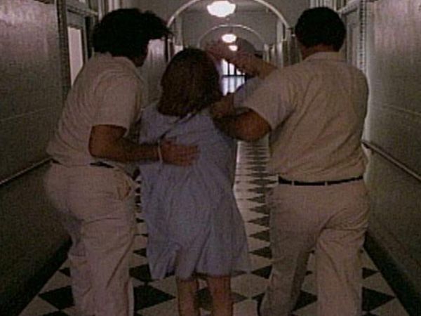 Melrose Place - Verden var brutal