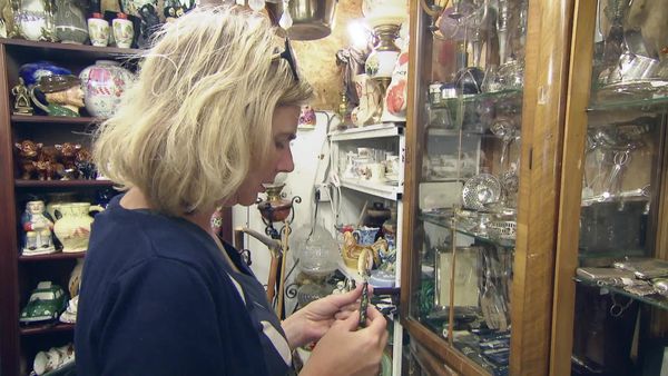 Antiques Road Trip - Mark Stacey and Catherine Southon, Day 3
