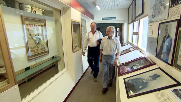 Antiques Road Trip - James Braxton and Helen Hall, Day 3