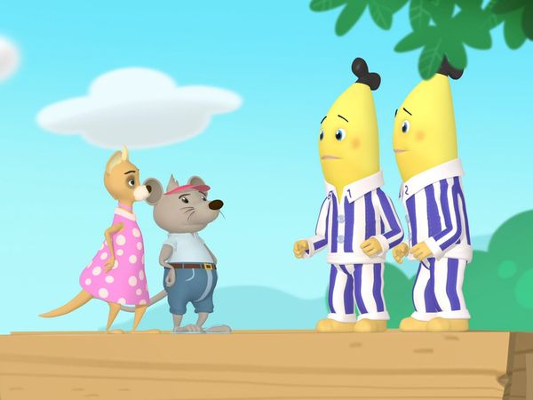 Bananas in Pyjamas - The Wolves / The Greedy Rat