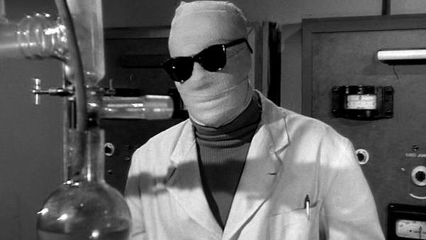 The Invisible Man - Crisis in the Desert
