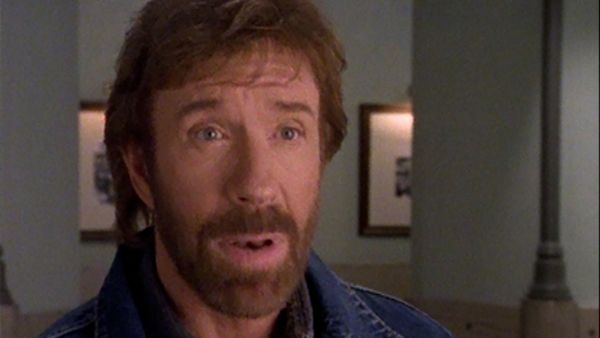 Walker Texas Ranger - Bak skiltet