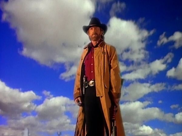 Walker Texas Ranger - Texas mot Cahill