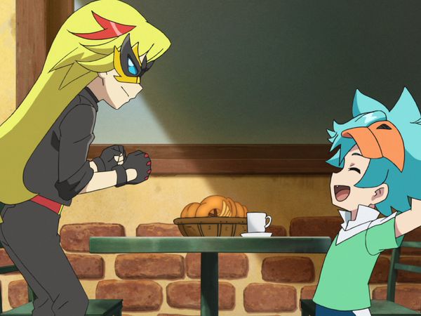 Beyblade Burst - O Misterioso Blader Mascarado