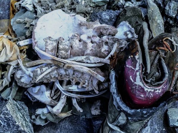 Secrets In The Ice - Lost On Killer Mountain