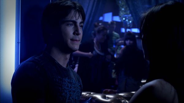 Degrassi: The Next Generation - Paper Planes, Pt. 1