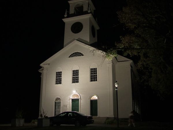 Backroads USA - The Mohawk Trail Across New England