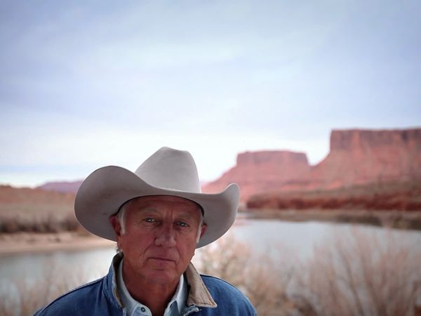 Backroads USA - The Loneliest Road in America