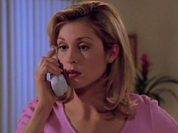 Melrose Place - En forbandelse kommer sjældent alene