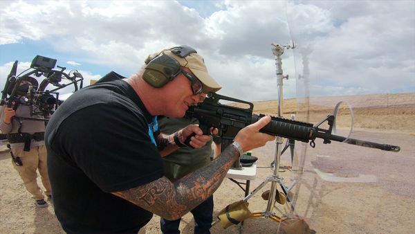Hollywood Weapons - Down Mexico Way