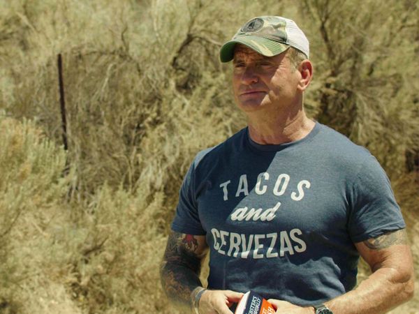 Hollywood Weapons - Down Mexico Way