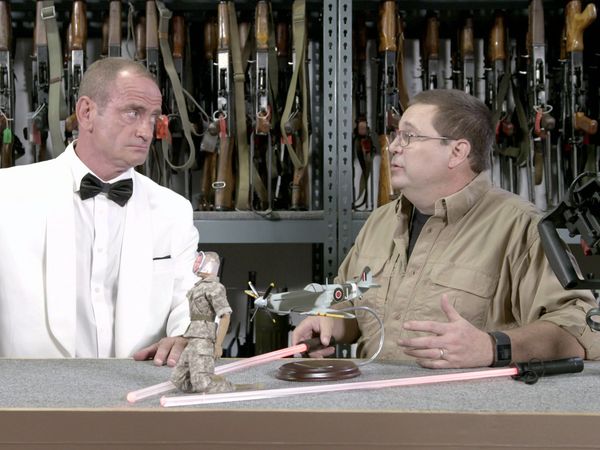 Hollywood Weapons - Bond, Terry Bond