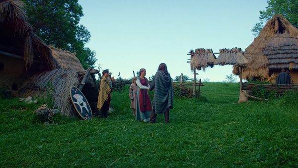 Camino de los guerreros (LAS) - ROMANS: IULIUS, FIRST CITIZEN SOLDIER