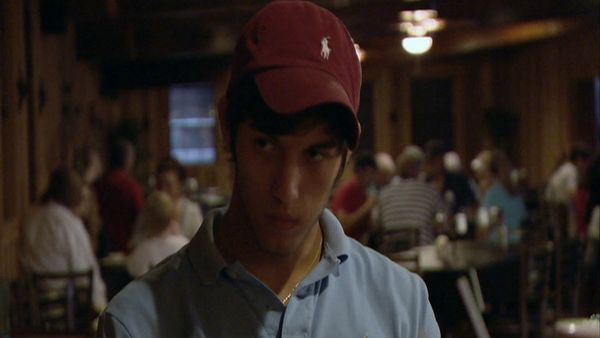 Caged - S01E08