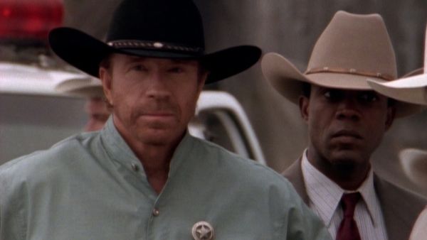 Walker Texas Ranger - Krigarens väg
