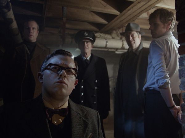 El Detective Endeavour - Fuga