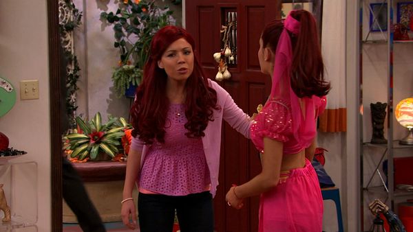 Sam & Cat - #BonecaSinistra