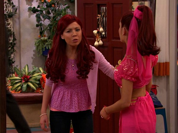Sam & Cat - #BonecaSinistra