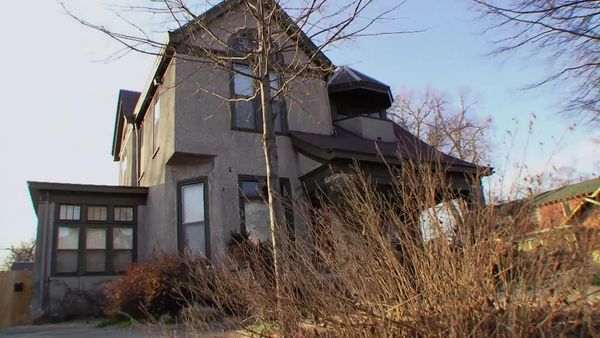 Ghost Hunters - Ghost Friends Forever
