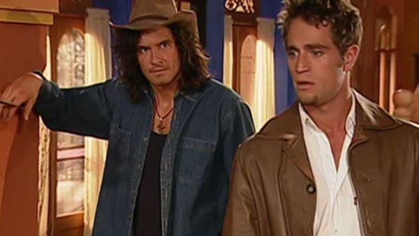 Pasión de gavilanes - La fuga de Jimena