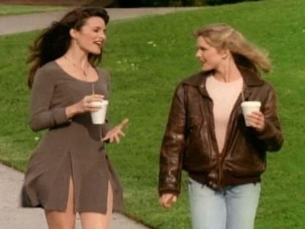 Melrose Place - En strømpe er en strømpe