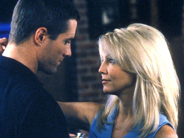 Melrose Place - Et skud i mørket