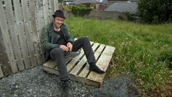 Hardy Bucks - Broadband