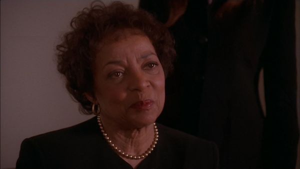 Touched By An Angel - The Christmas Gift