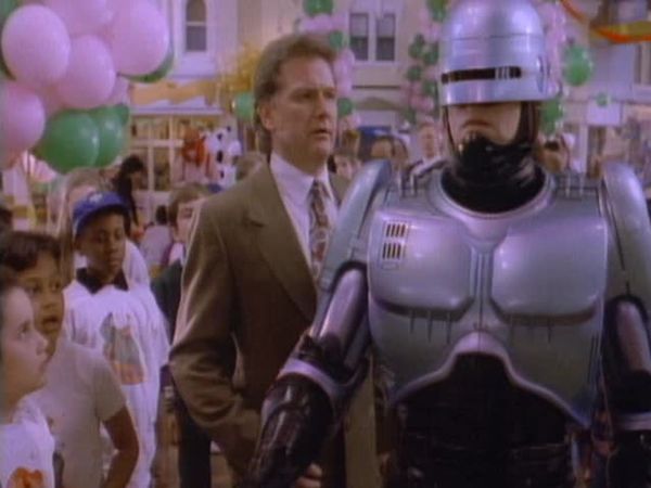 RoboCop: The Series - 113 - Robocop VS. Commander Cash