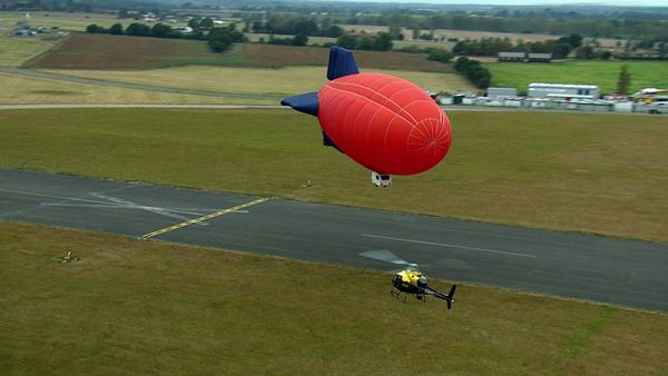 Top Gear: Planes, Trains and Automobiles - Episode 6