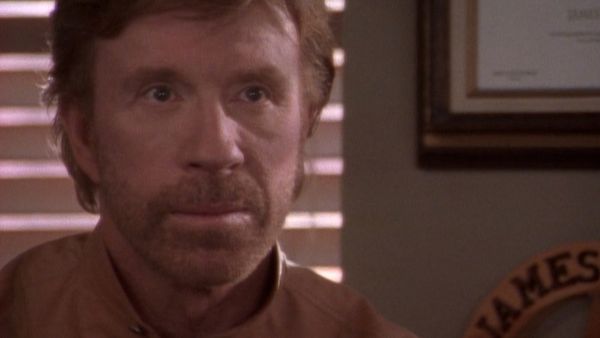 Walker Texas Ranger - Livegirls.com