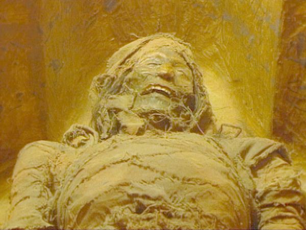 ¿Le Temes a la Oscuridad? - El relato de la maldición de demonio