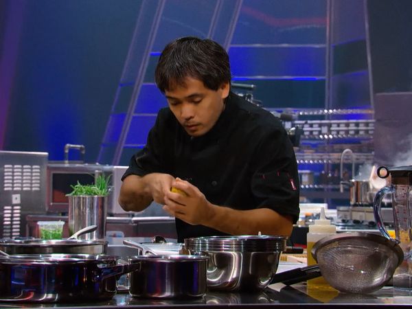 Iron Chef Canada - Battle Bitter Greens