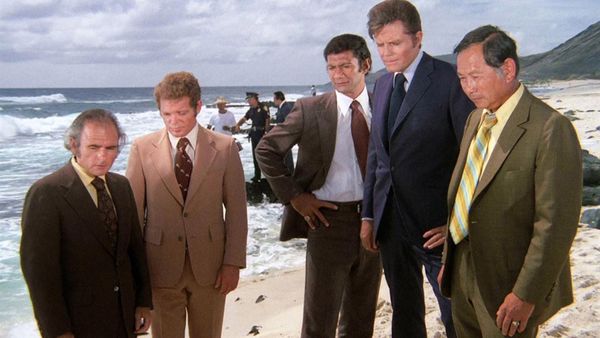 Hawaii Five-0 - Death With Father
