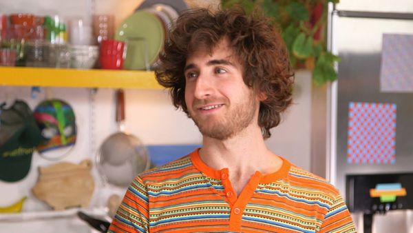 Brothers Green: EATS! - Panino di noodles e maiale/ Il bocconcino di falafel