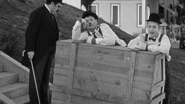 The Laurel & Hardy Show - The Laurel & Hardy Show: The Music Box