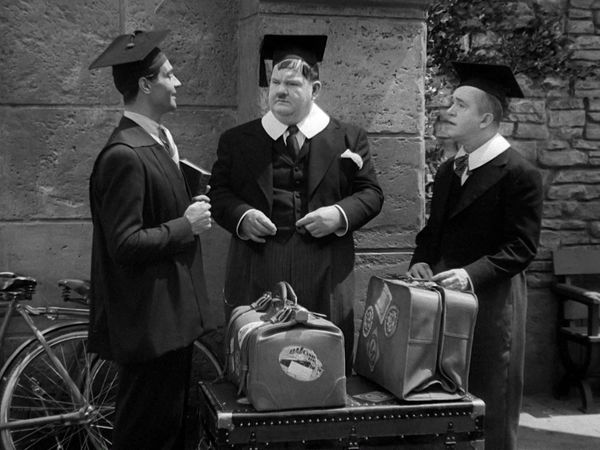 The Laurel & Hardy Show - The Laurel & Hardy Show: A Chump At Oxford