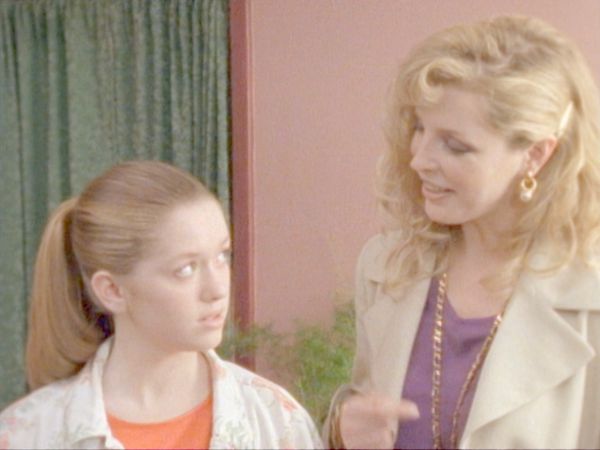 ¿Le Temes a la Oscuridad? - The Tale of the Mystical Mirror