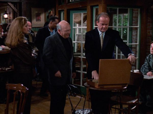 Frasier - Fool Me Once, Shame on You, Fool Me Twice...