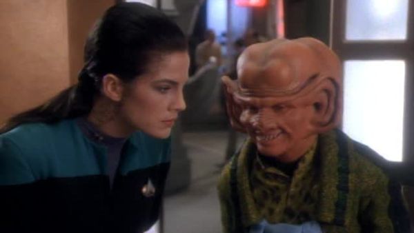 Star Trek: Deep Space Nine - Rules Of Acquisition